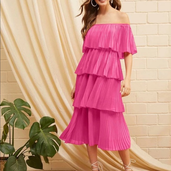 SHEIN Dresses & Skirts - NEW Shein pink Dress size Small